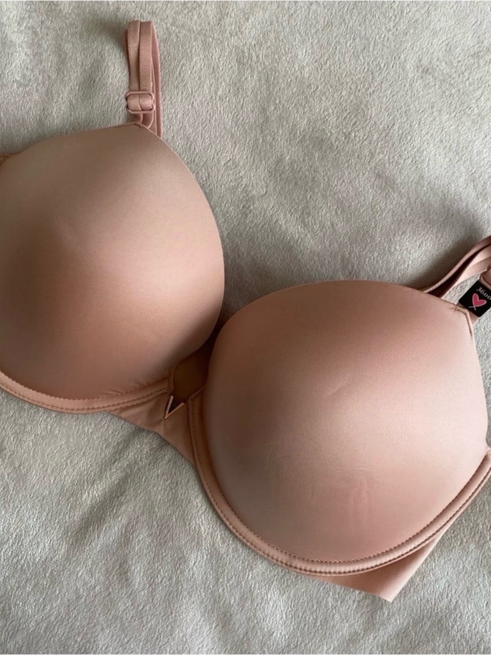 Victoria Secret Smooth Push-Up T-Shirt Bra in Tan 36DD NWT